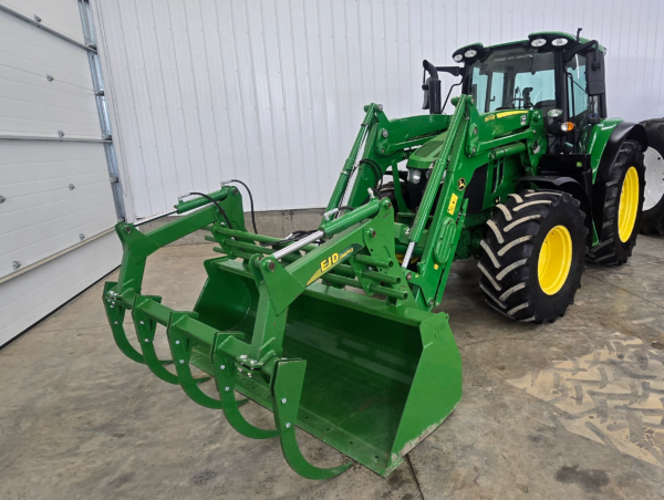 SOLD John Deere 6110M