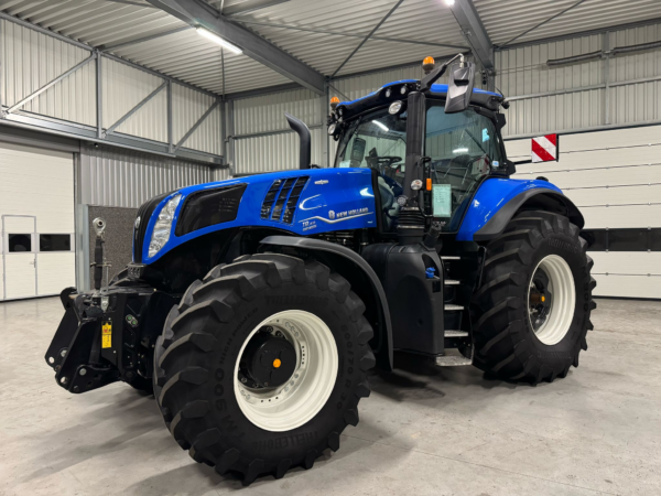 2022 New Holland T8.410 Autocommand 50km/hr